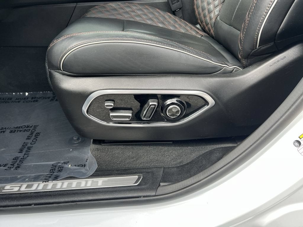 2023 Jeep Grand Cherokee L Summit Reserve