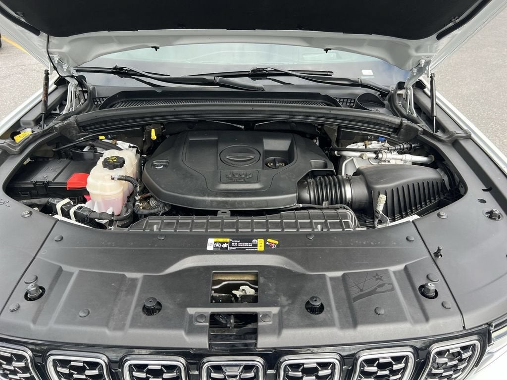 2023 Jeep Grand Cherokee L Summit Reserve