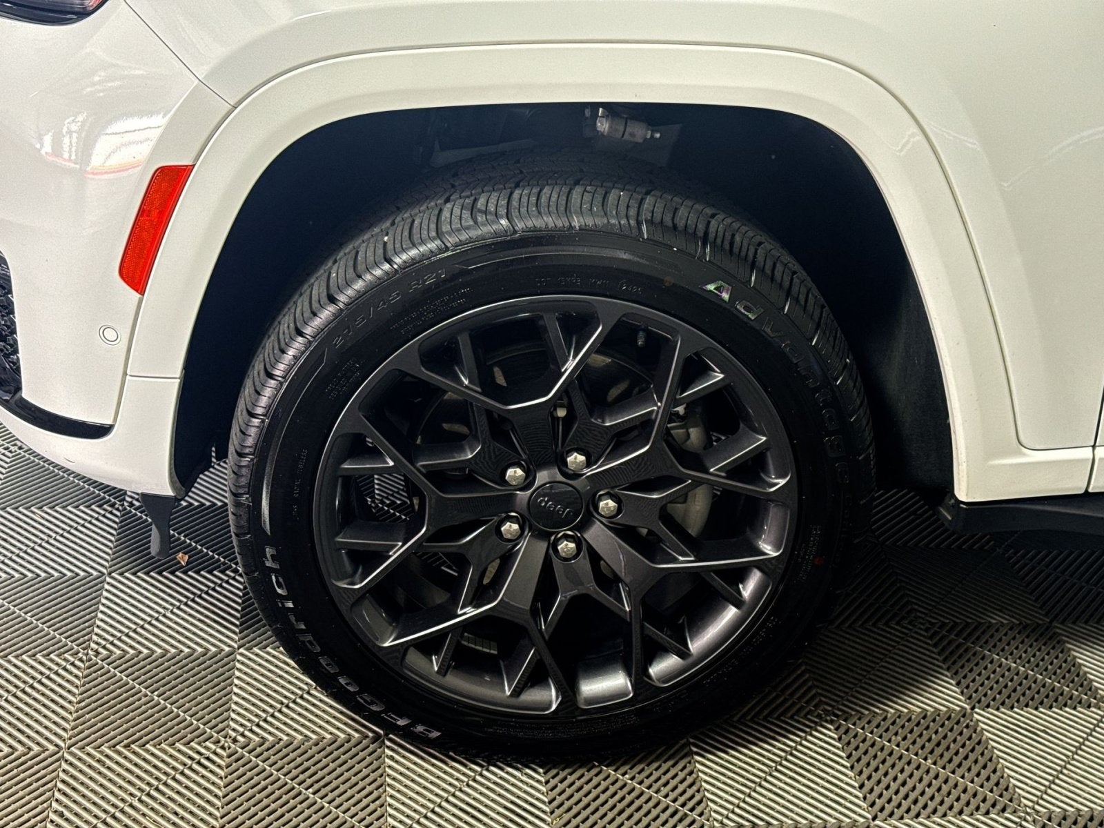 2023 Jeep Grand Cherokee L Summit