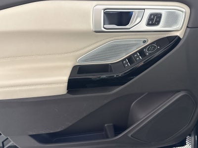 2023 Ford Explorer Platinum