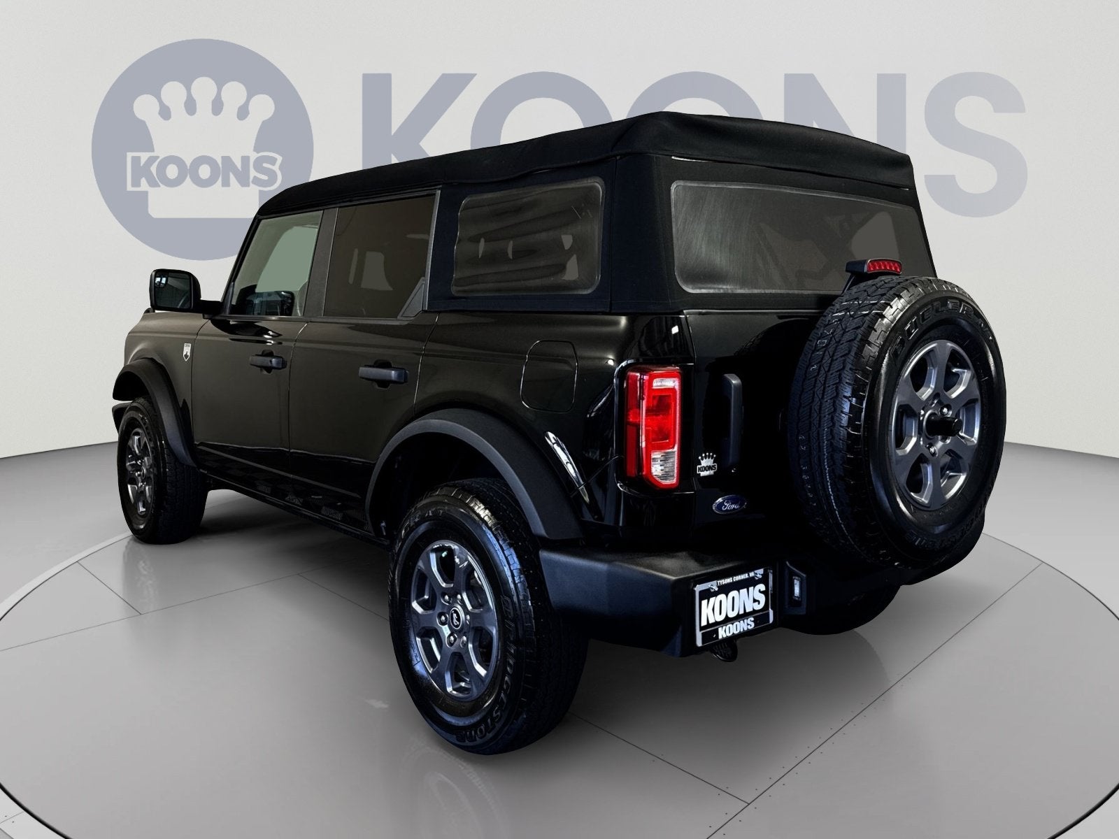 2023 Ford Bronco Base