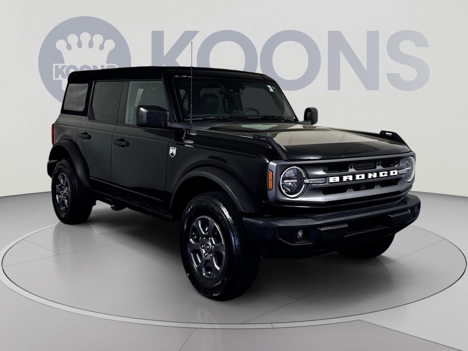 2023 Ford Bronco Base
