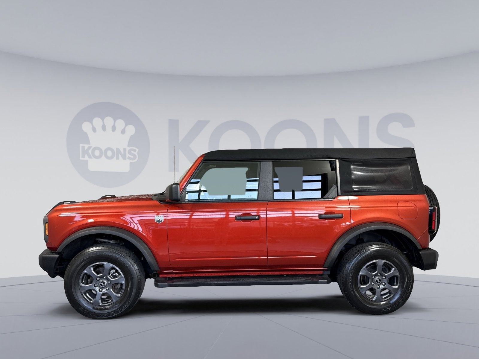 2023 Ford Bronco Base