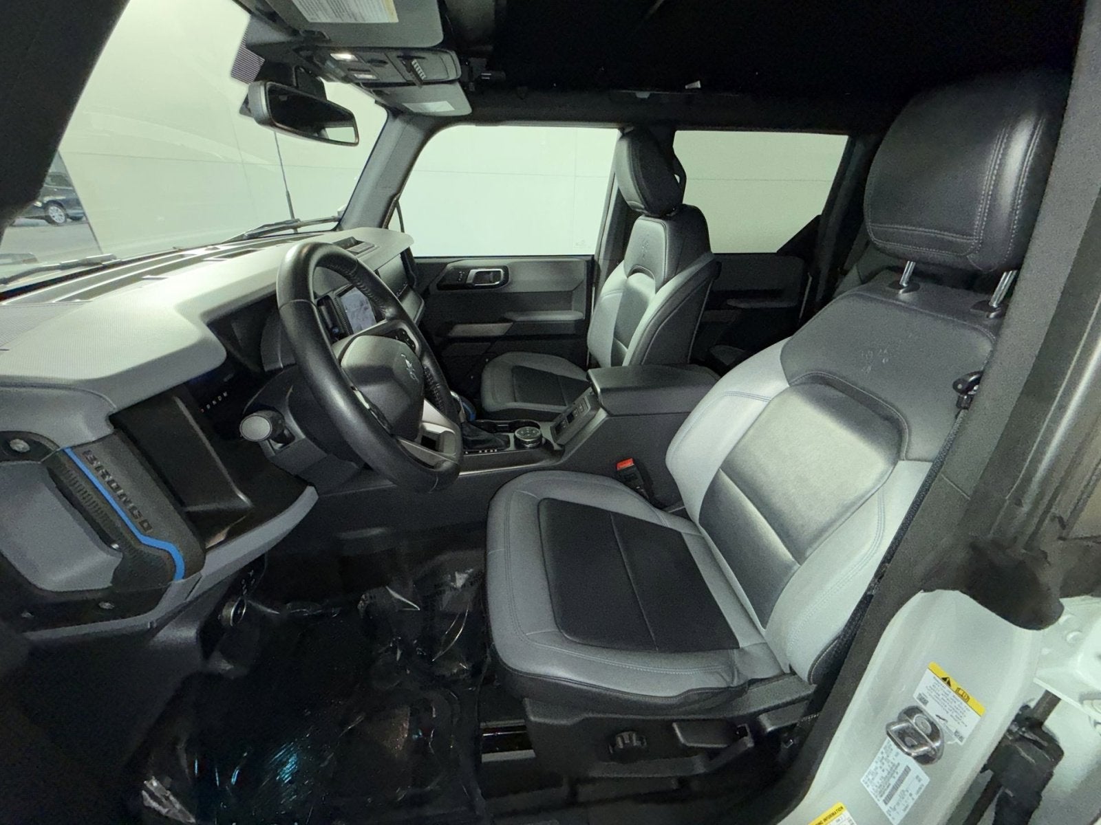 2023 Ford Bronco Base