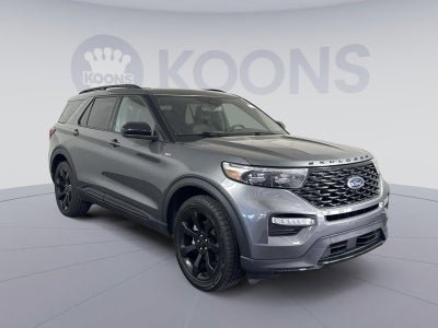 2023 Ford Explorer ST-Line