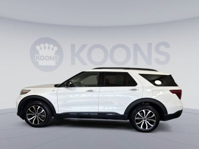 2023 Ford Explorer ST-Line