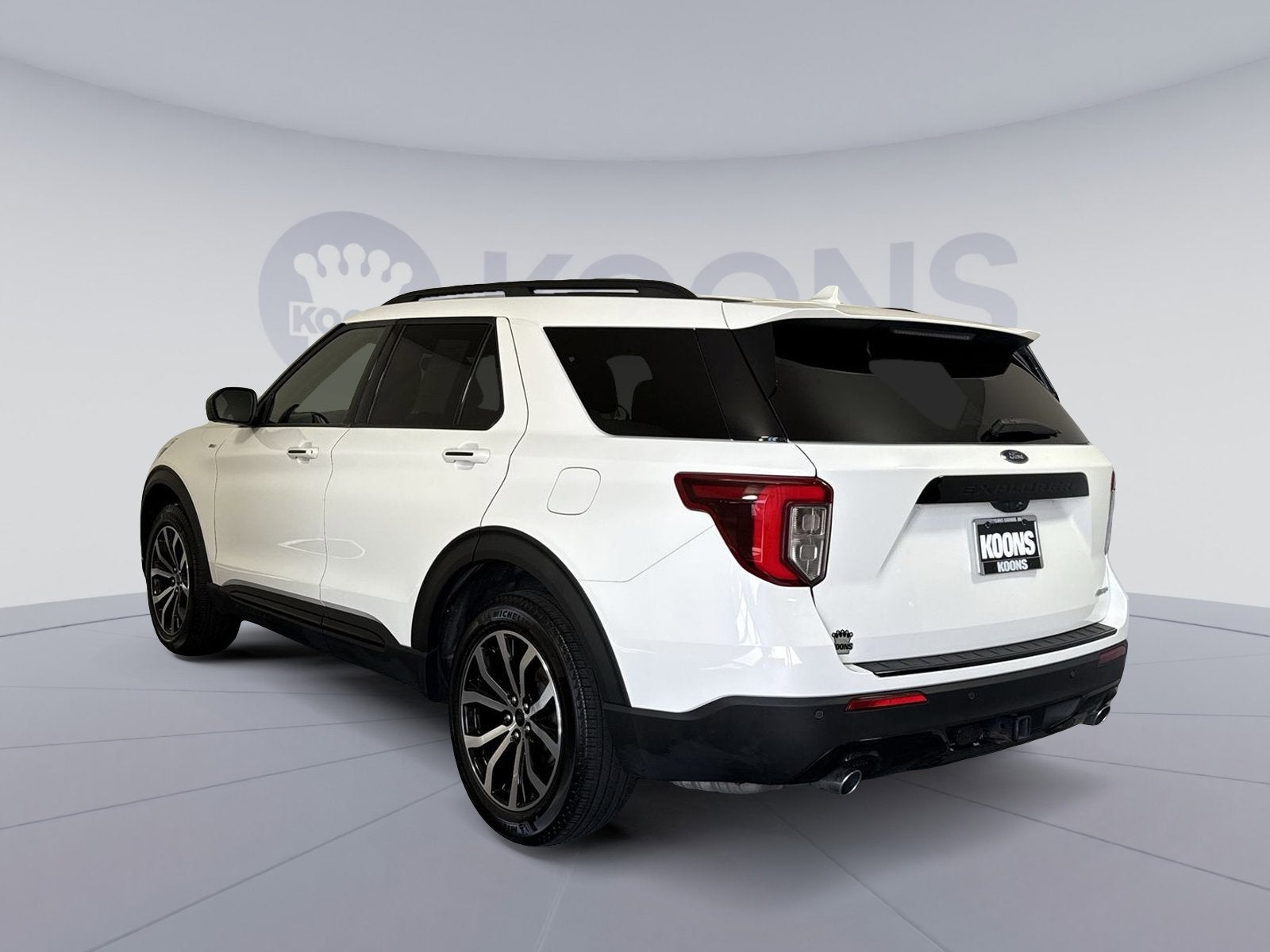 2023 Ford Explorer ST-Line