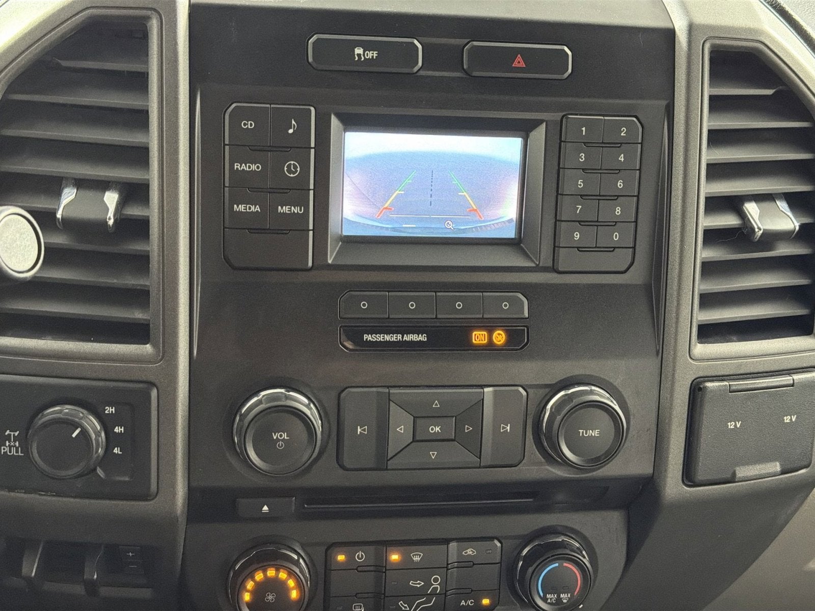 2018 Ford Super Duty F-350 SRW XL