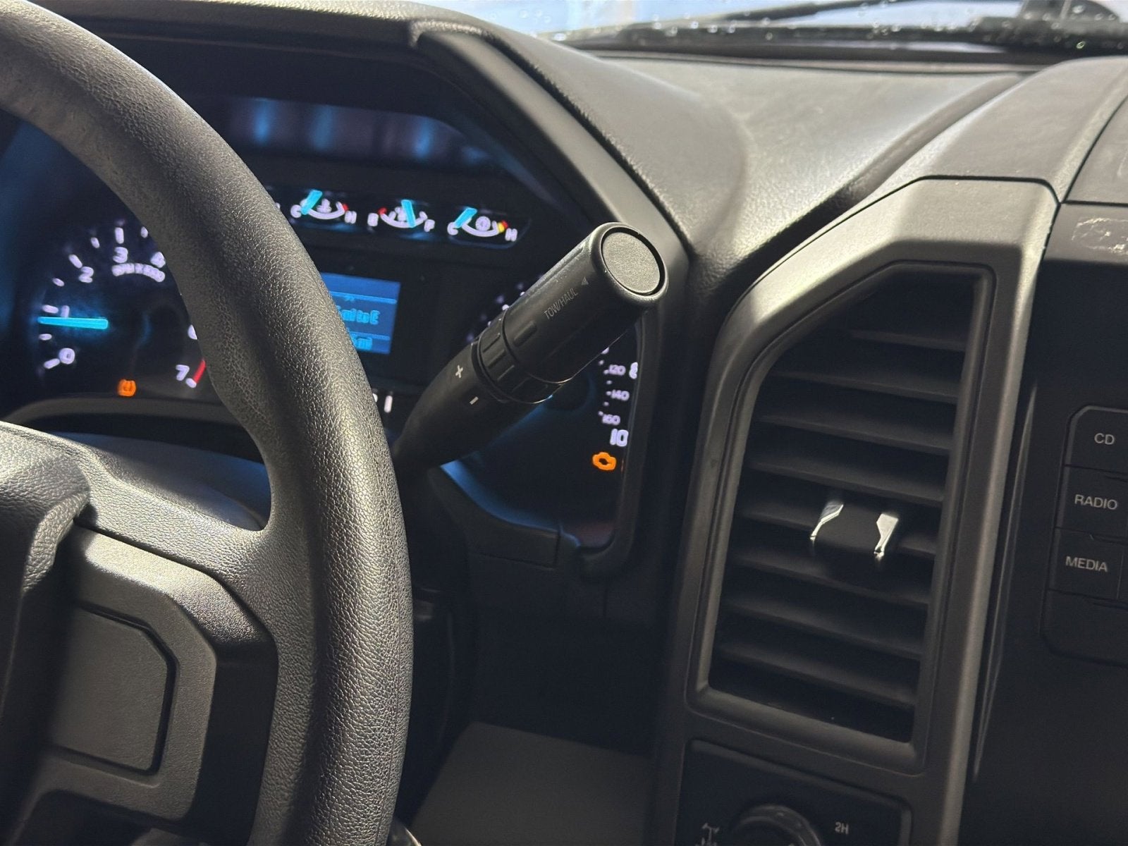 2018 Ford Super Duty F-350 SRW XL