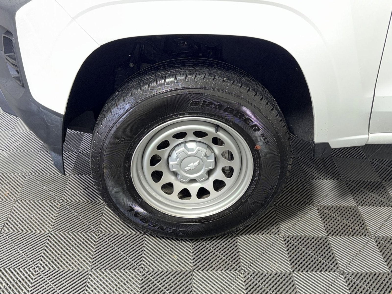 2023 Chevrolet Colorado WT