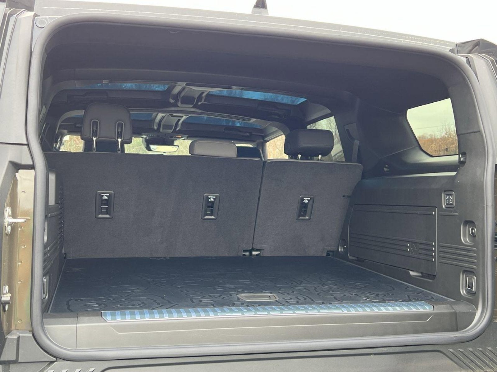 2025 GMC HUMMER EV SUV 3X