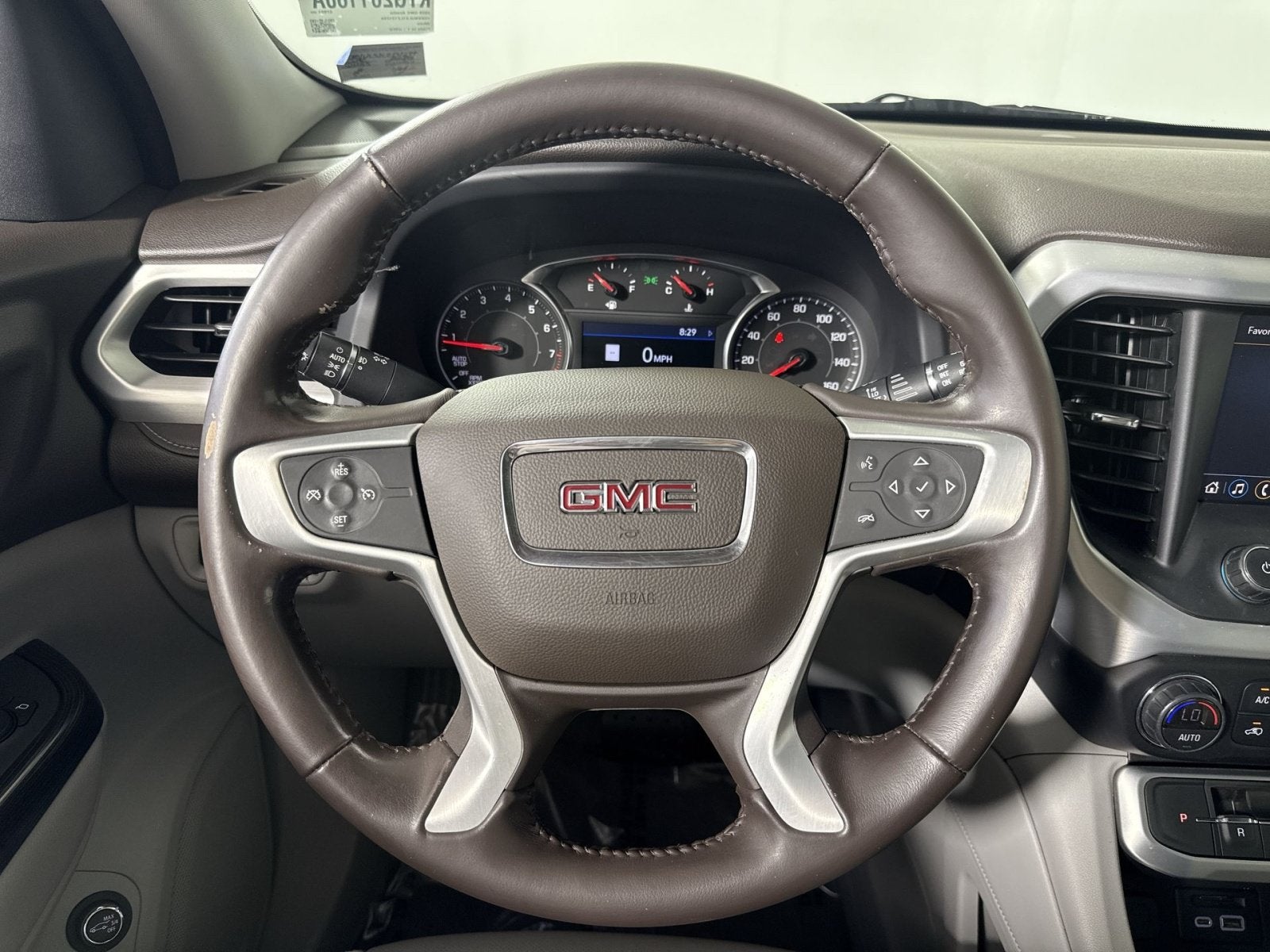 2020 GMC Acadia SLT