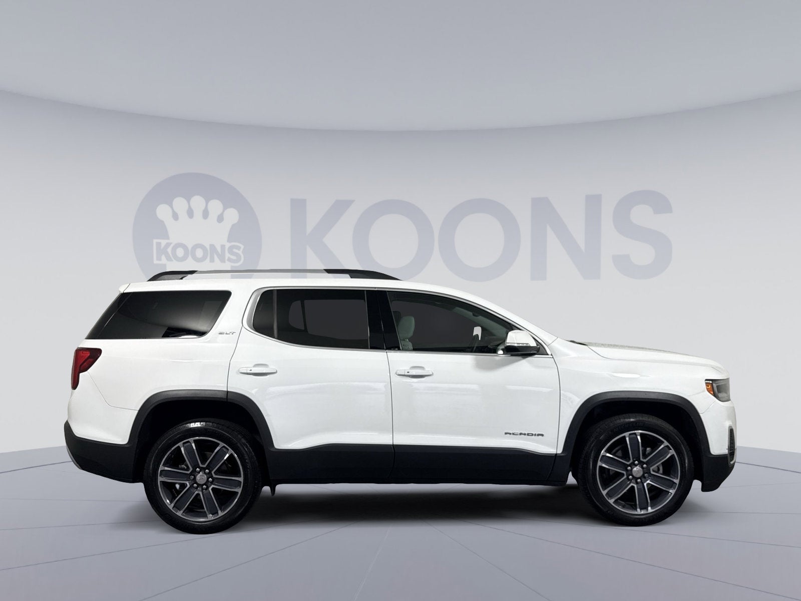 2020 GMC Acadia SLT