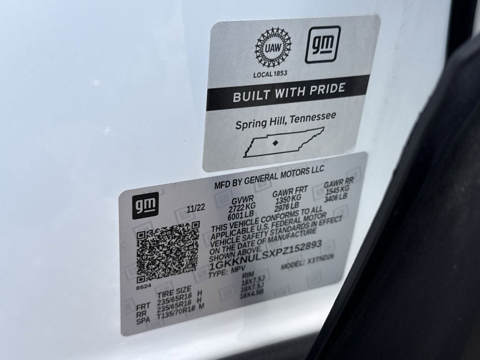 2023 GMC Acadia SLT