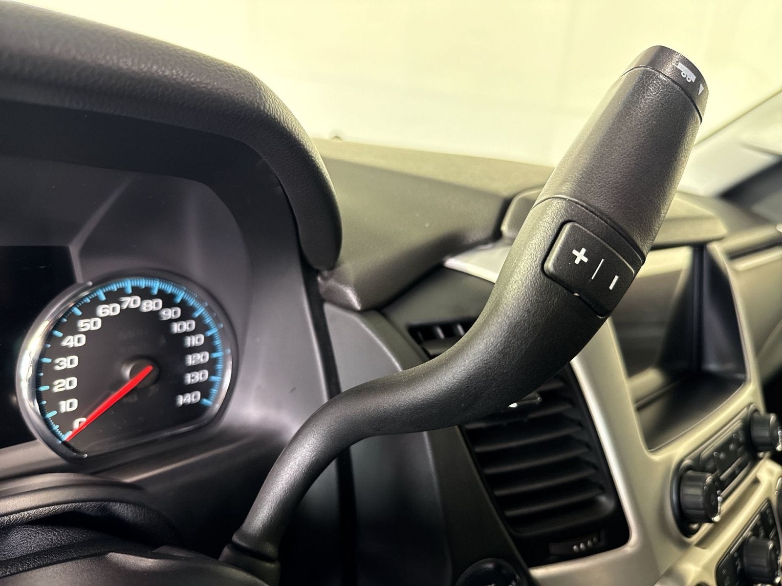 2017 GMC Yukon XL SLT