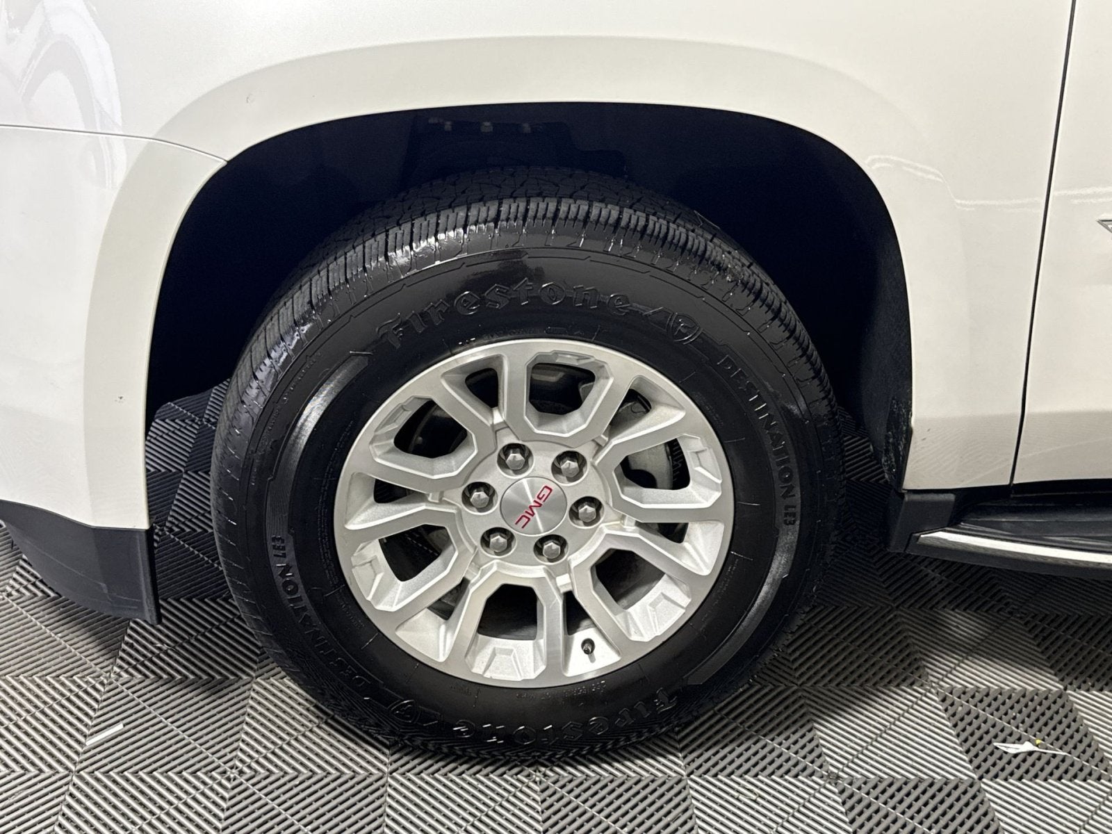 2017 GMC Yukon XL SLT