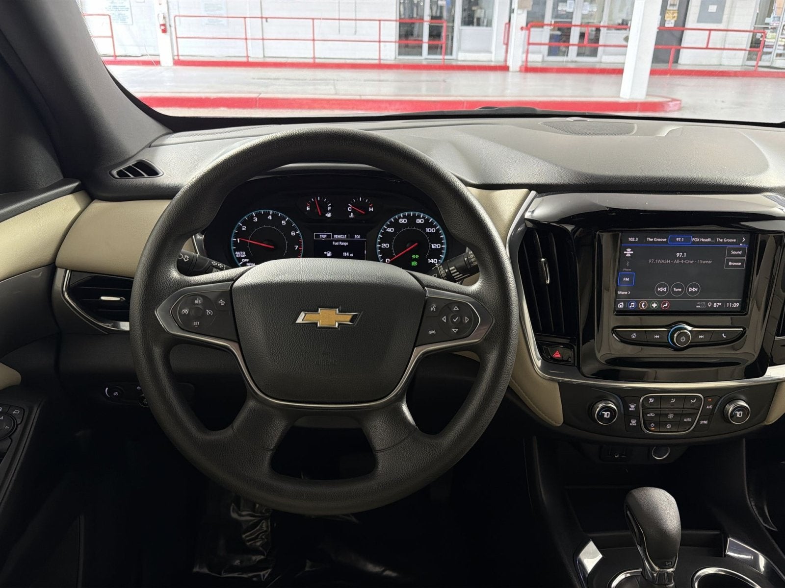 2022 Chevrolet Traverse LS