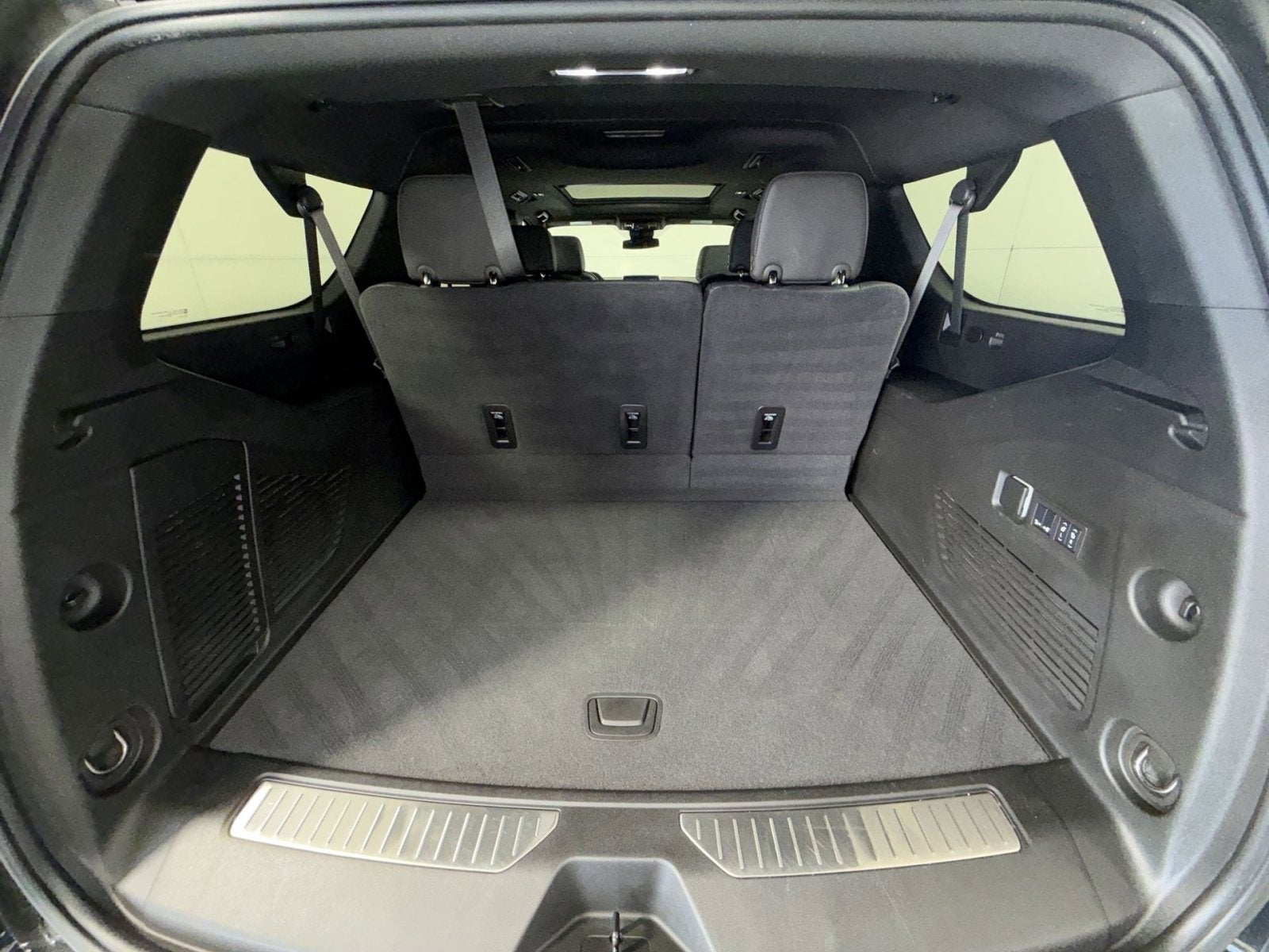 2024 Chevrolet Suburban Z71