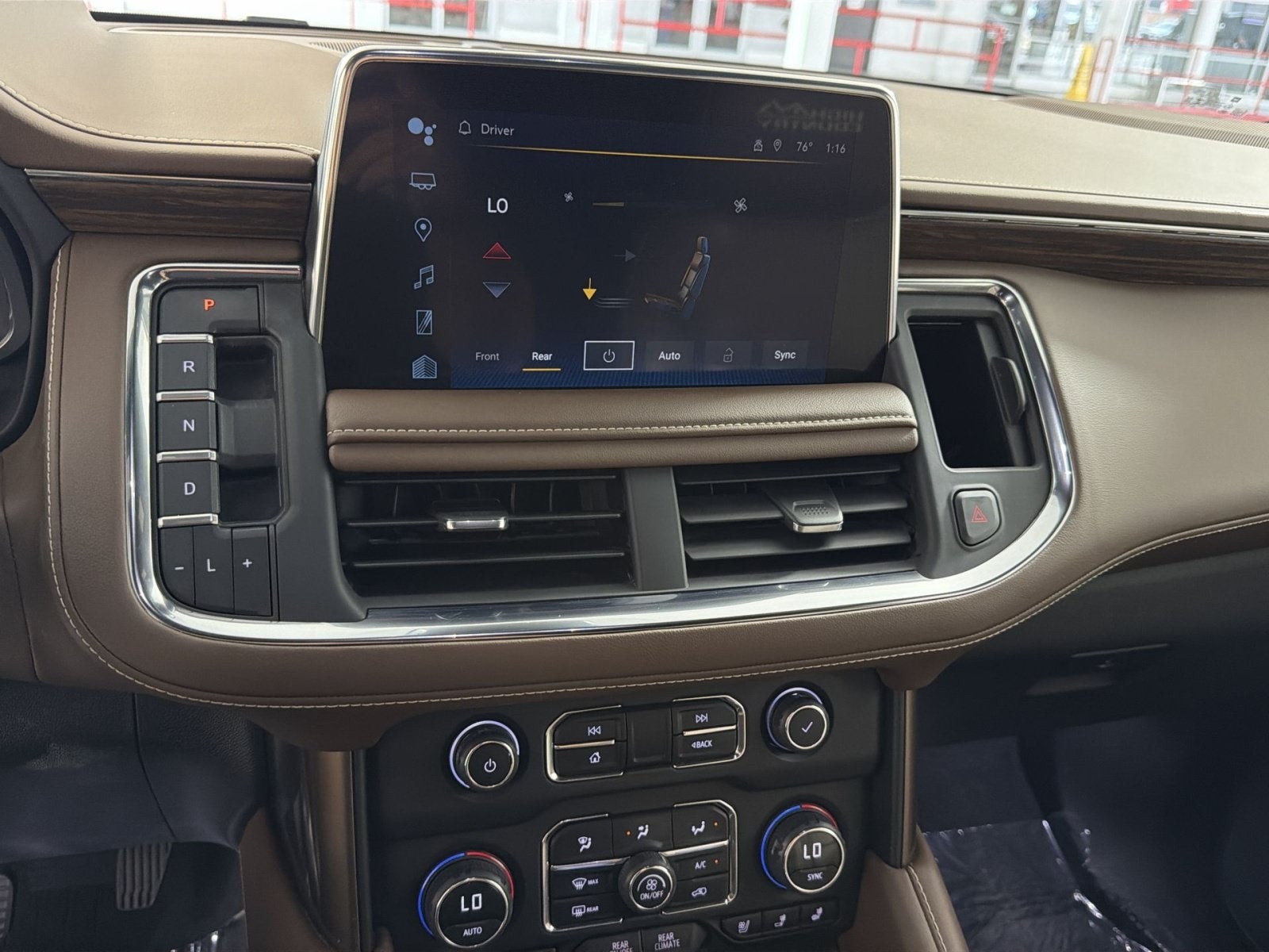 2023 Chevrolet Suburban High Country