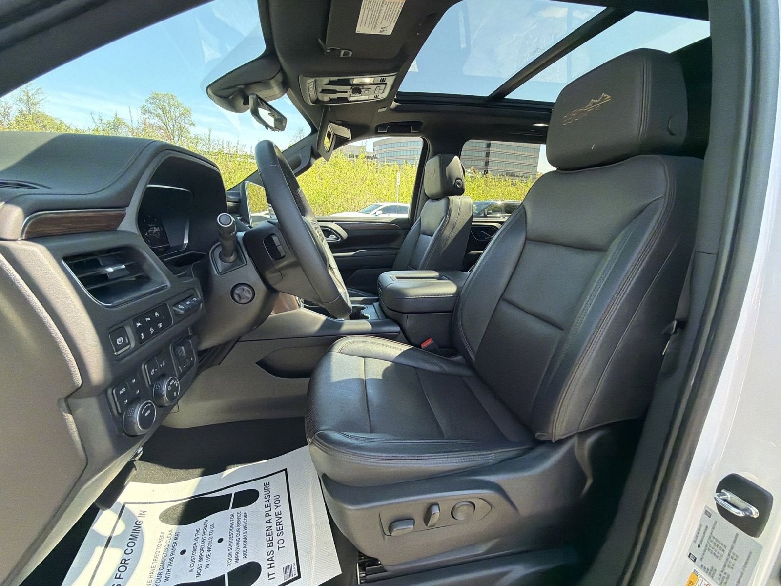 2023 Chevrolet Suburban High Country