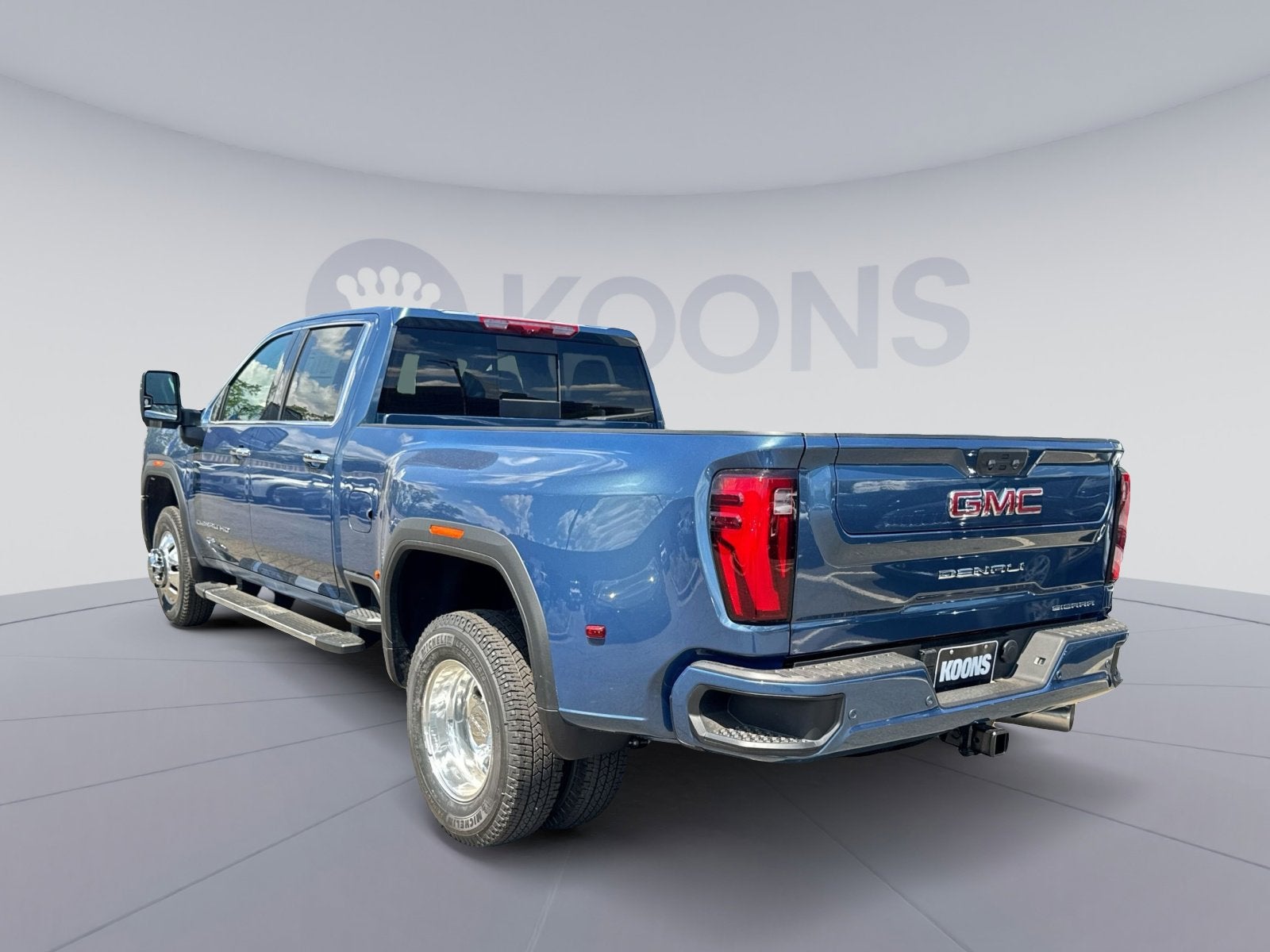 2026 GMC Sierra 3500 HD Denali DRW