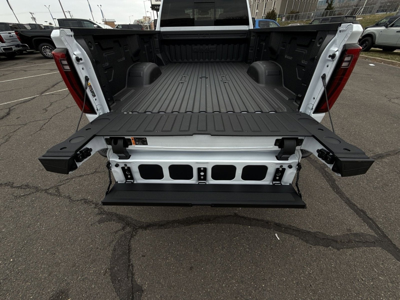 2026 GMC Sierra 3500 HD Denali DRW