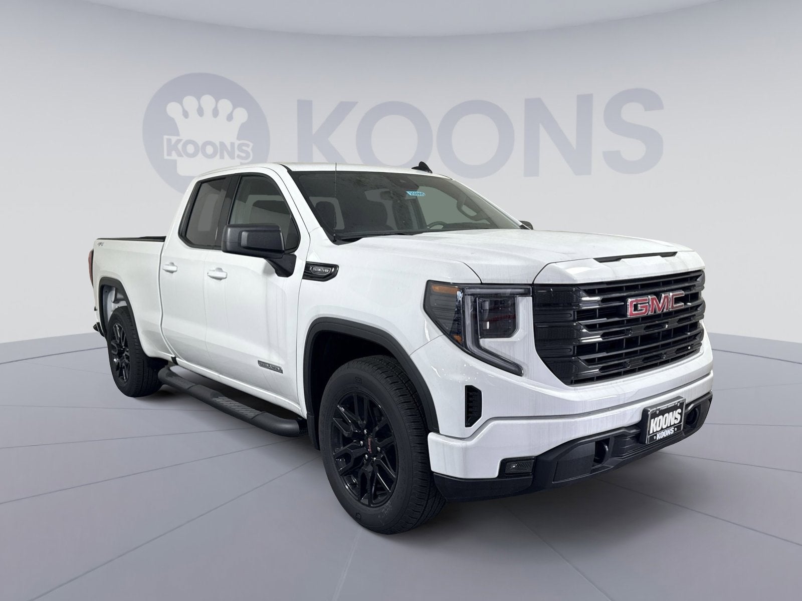 2025 GMC Sierra 1500 Elevation