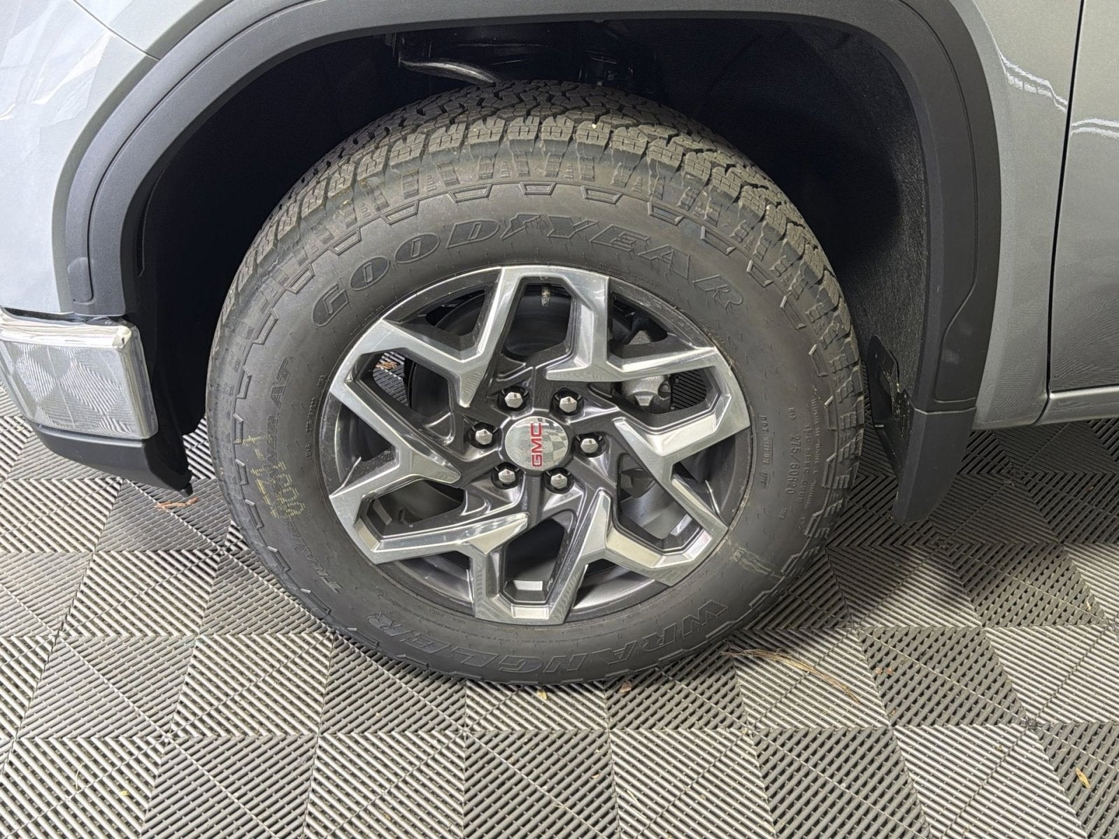 2026 GMC Sierra 1500 SLE