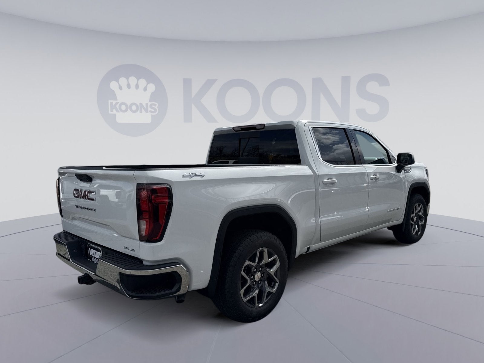 2026 GMC Sierra 1500 SLE