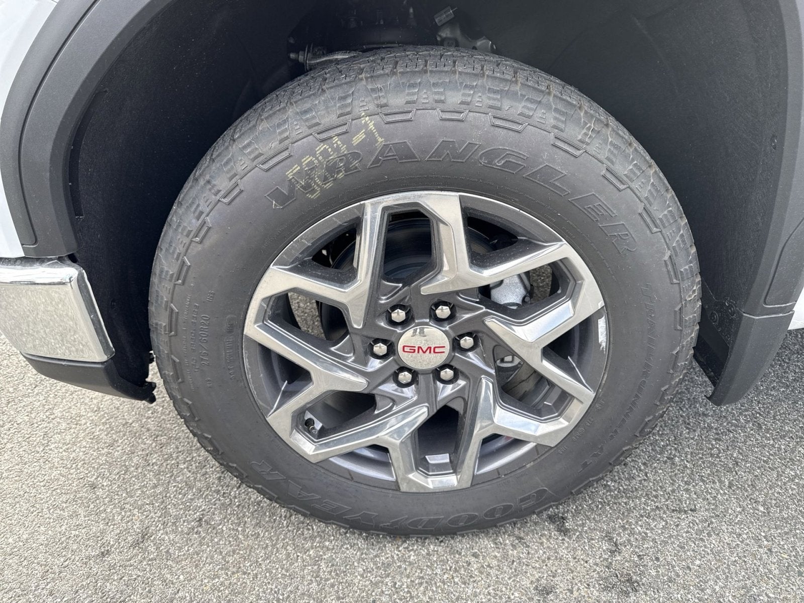 2026 GMC Sierra 1500 SLE