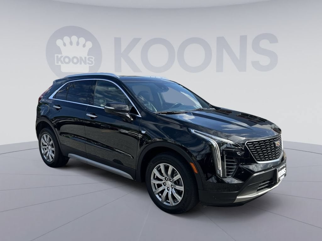 2023 Cadillac XT4 Premium Luxury