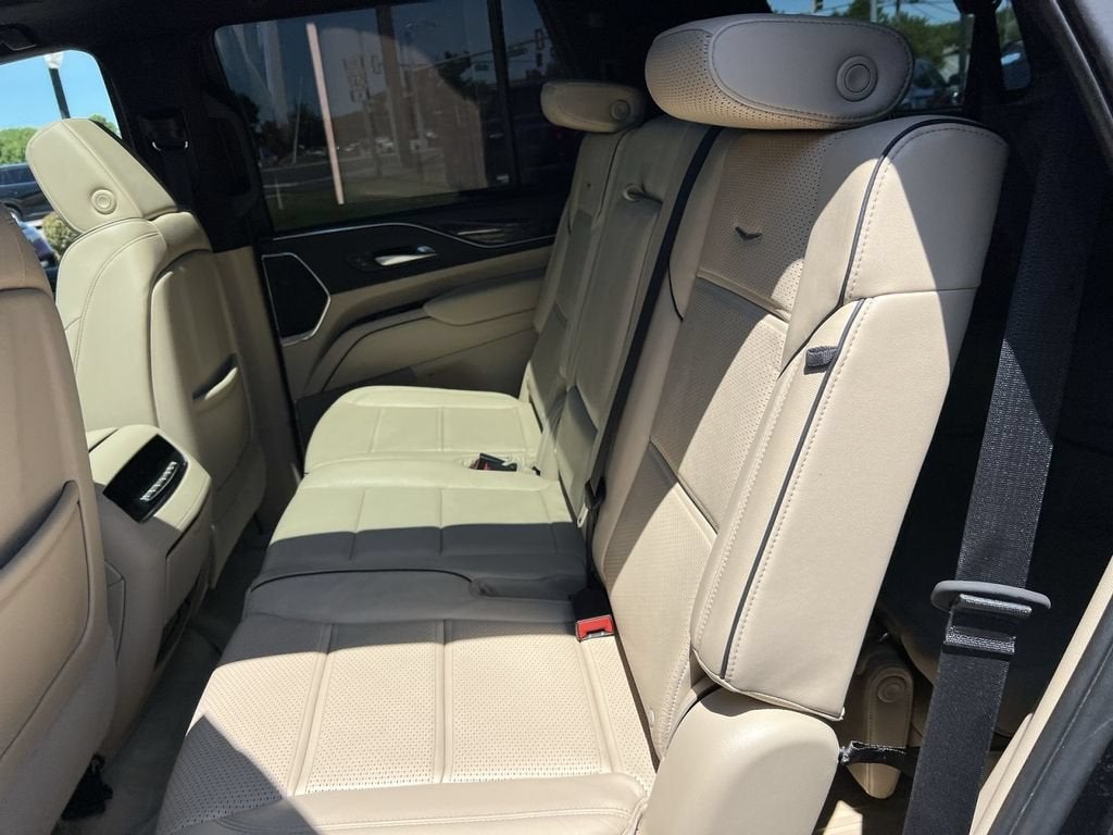 2023 Cadillac Escalade 4WD Premium Luxury