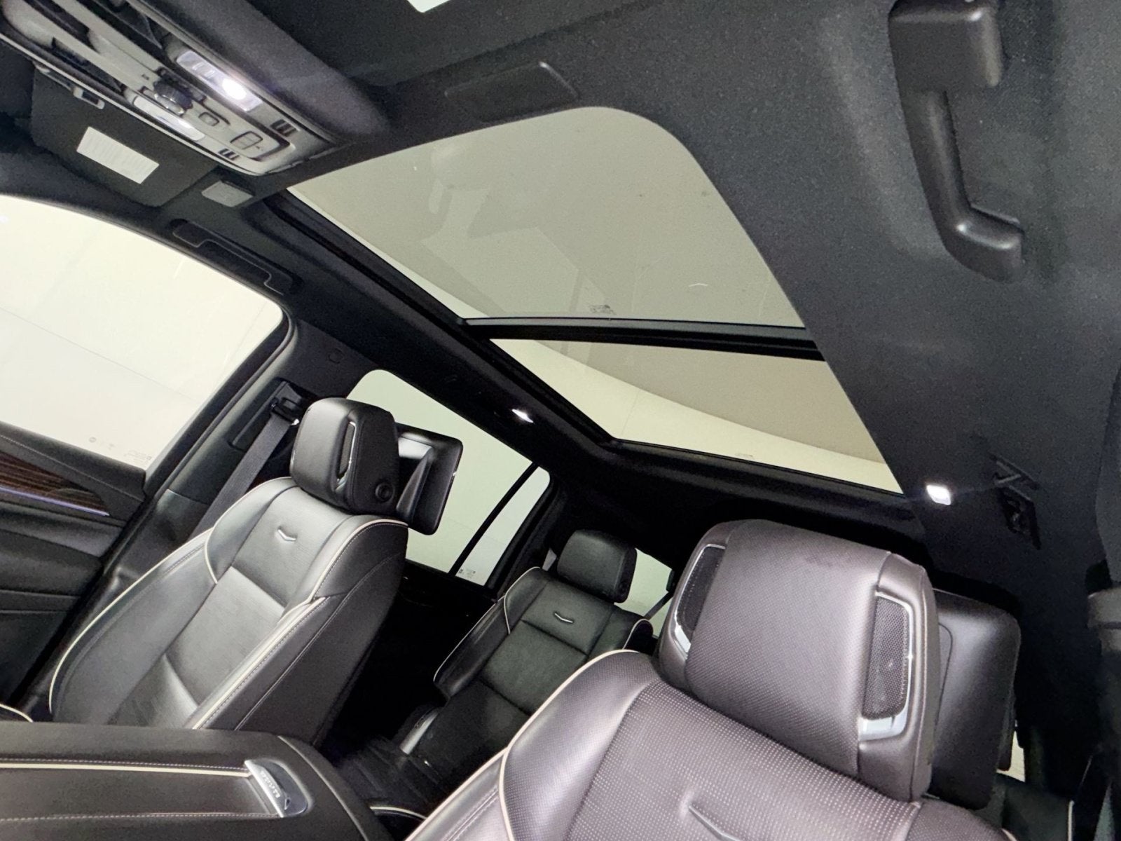 2021 Cadillac Escalade ESV Premium Luxury