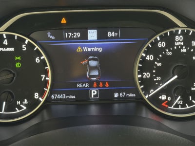2023 Nissan Maxima SR