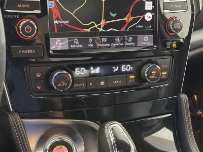 2023 Nissan Maxima SR