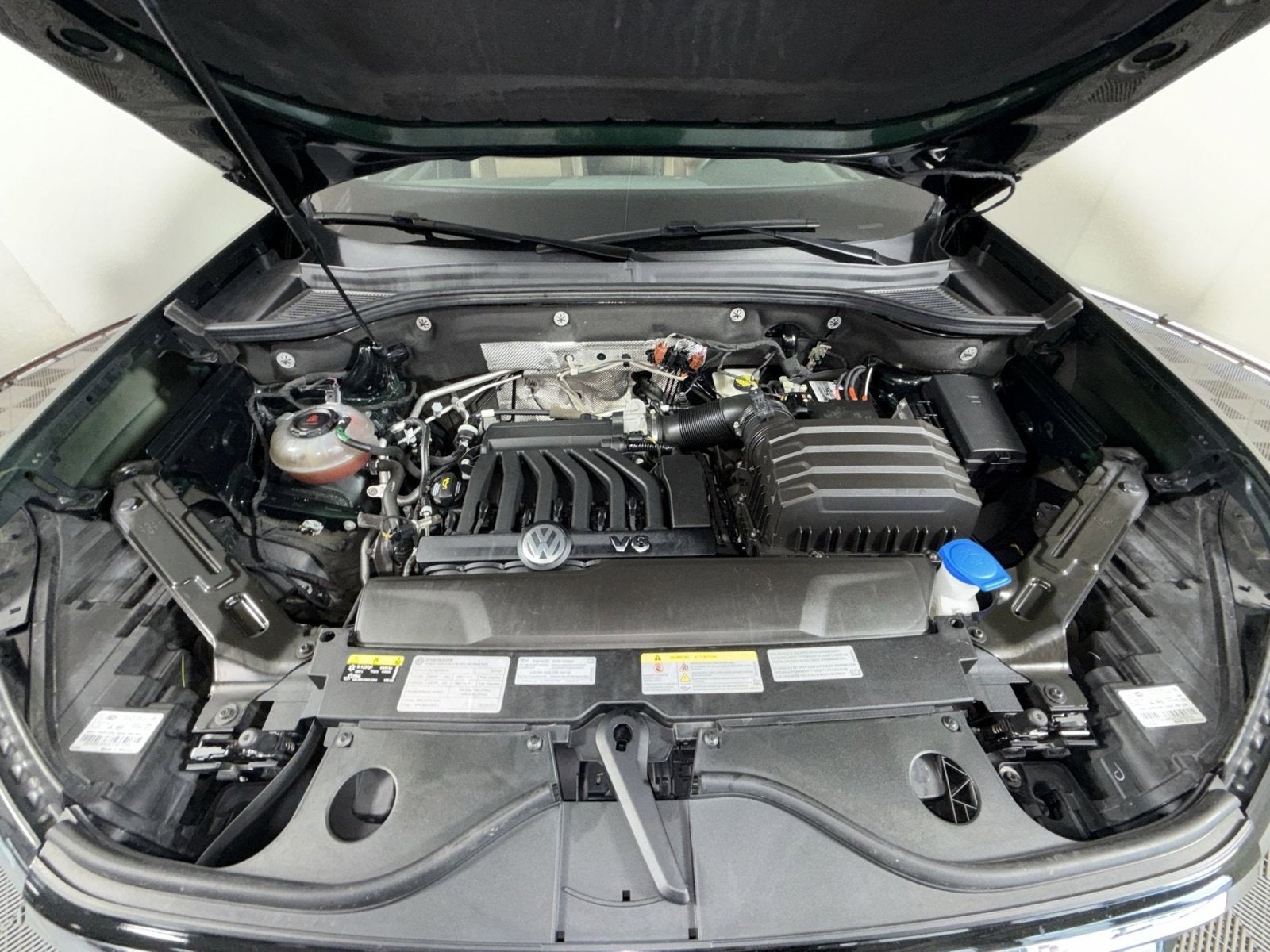 2021 Volkswagen Atlas 3.6L V6 SEL R-Line