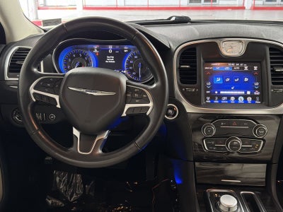 2015 Chrysler 300 Limited