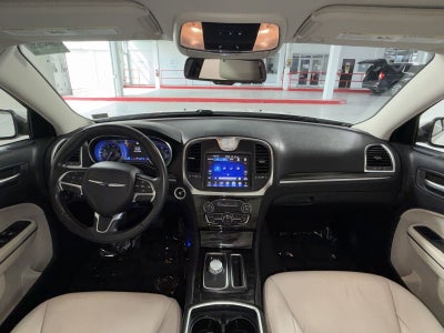 2015 Chrysler 300 Limited