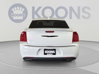 2015 Chrysler 300 Limited