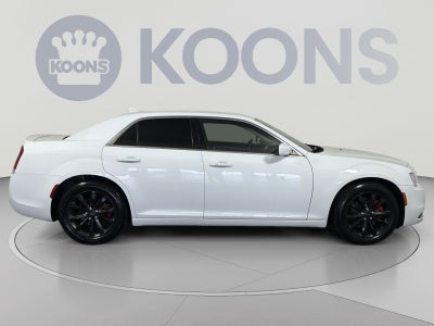 2015 Chrysler 300 Limited