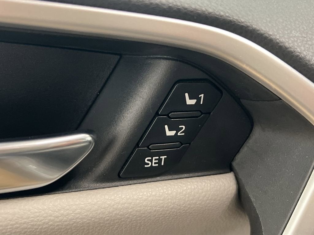 2020 Toyota RAV4 Hybrid Limited