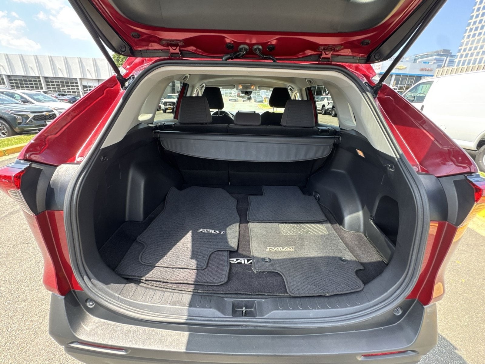 2021 Toyota RAV4 LE