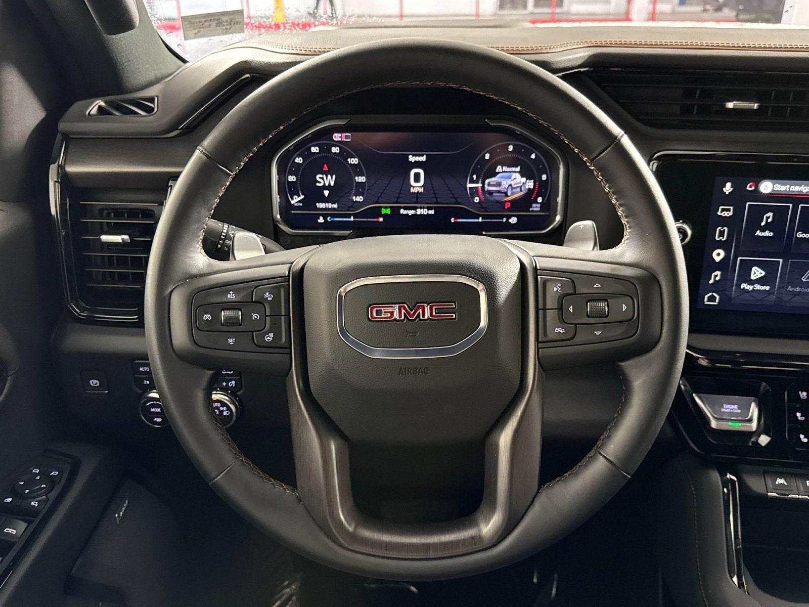 2025 GMC Sierra 1500 AT4