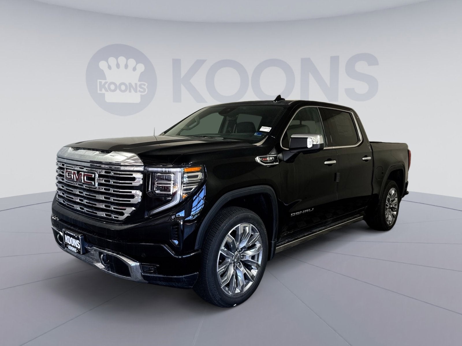 2026 GMC Sierra 4WD Crew Cab Short Box Denali's photo
