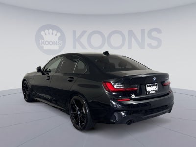 2022 BMW 3 Series 330e