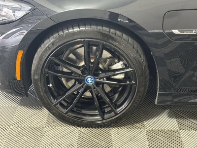 2022 BMW 3 Series 330e