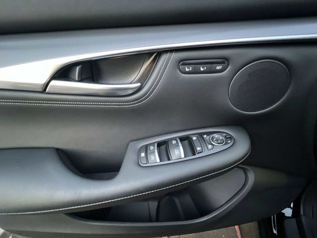 2025 INFINITI QX55 LUXE