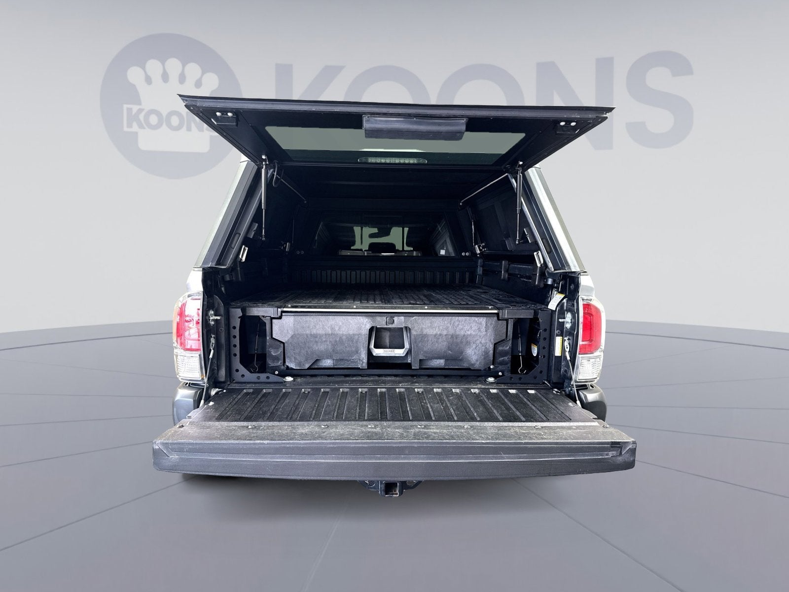 2022 Toyota Tacoma 4WD SR