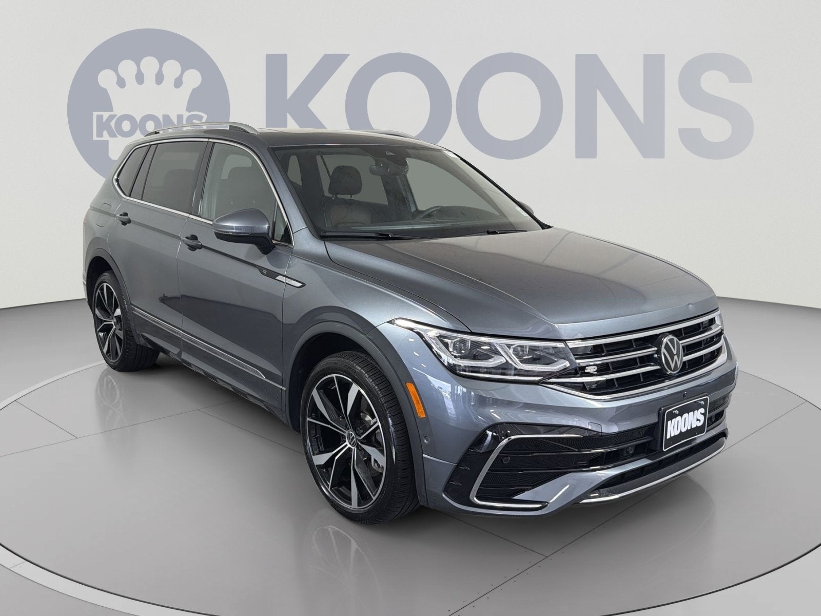 2024 Volkswagen Tiguan SEL R-Line