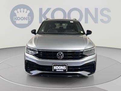 2022 Volkswagen Tiguan SE R-Line Black